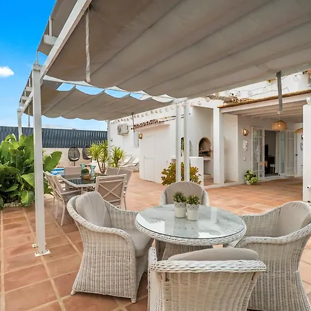 Newly Renovated 4-bed Coastal With Pool Appartement *